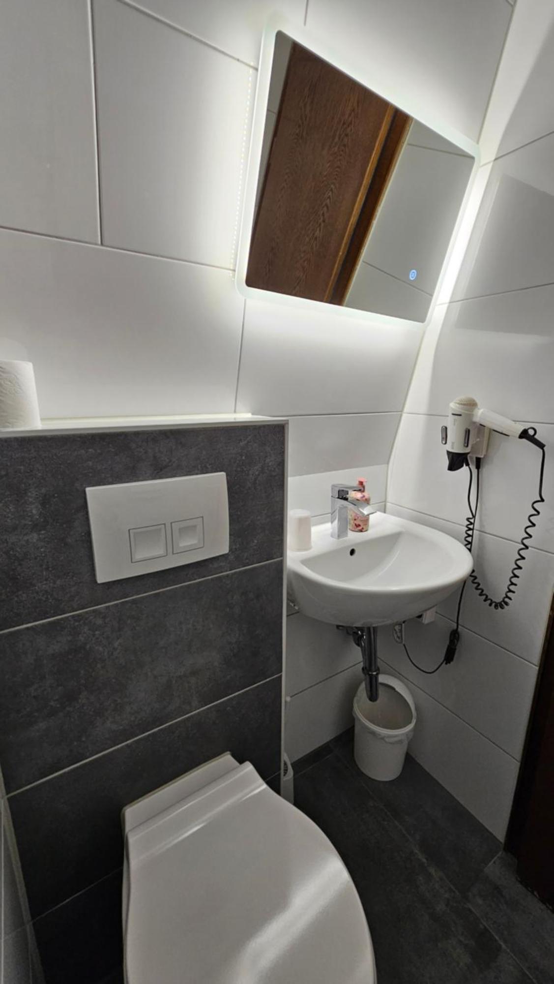 Hotel Koelner Hof Muelheim an der Ruhr Ngoại thất bức ảnh